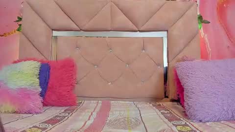 Snapshot of sweet__luna__ chatting on 6, 7, 2026 sweet__luna__ online show from 6, 7, 2026