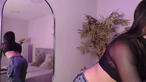 Snapshot of sweet_alexaa_ chatting on 16, 9, 2025 Alexa online show from 16, 9, 2025