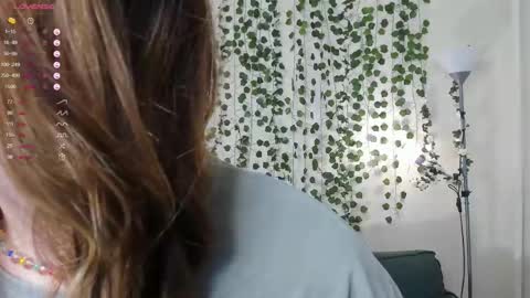 Snapshot of sweet_and_flirt chatting on 1, 11, 2025 Alice online show from 1, 11, 2025