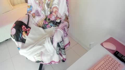 sweet_angelkanon online show from 23, 9, 2025