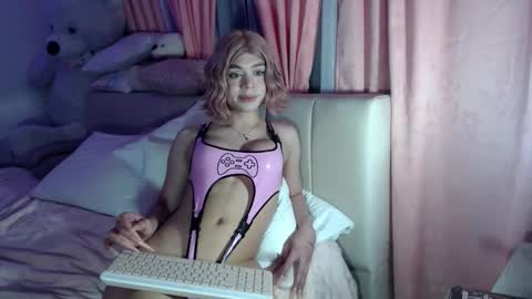 Snapshot of sweet_baby_yummy chatting on 13, 9, 2025 SWEET online show from 13, 9, 2025