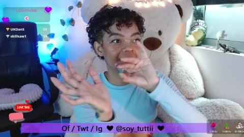 Snapshot of sweet_bluee chatting on 19, 2, 2025 Tutti online show from 19, 2, 2025