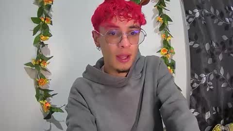 sweet_boy2224 online show from 29, 11, 2025