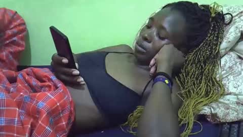 sweet_candie01 online show from 12, 3, 2026