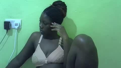 sweet_cherie1 online show from 21, 4, 2026