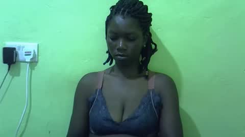 Snapshot of sweet_cherie1 chatting on 7, 5, 2026 sweet_cherie1 online show from 7, 5, 2026