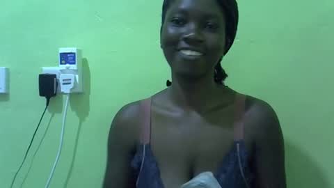 Snapshot of sweet_cherie1 chatting on 16, 5, 2026 sweet_cherie1 online show from 16, 5, 2026