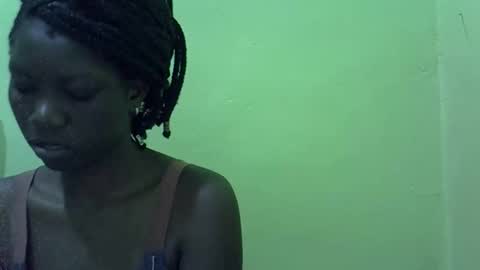 Snapshot of sweet_cherie1 chatting on 16, 5, 2026 sweet_cherie1 online show from 16, 5, 2026