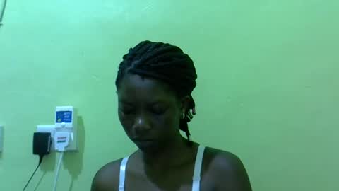 Snapshot of sweet_cherie1 chatting on 19, 5, 2026 sweet_cherie1 online show from 19, 5, 2026