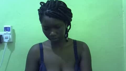 Snapshot of sweet_cherie1 chatting on 28, 5, 2026 sweet_cherie1 online show from 28, 5, 2026