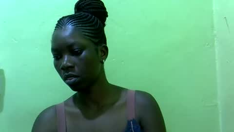Snapshot of sweet_cherie1 chatting on 31, 5, 2026 sweet_cherie1 online show from 31, 5, 2026