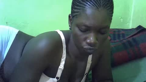 Snapshot of sweet_cherie1 chatting on 1, 6, 2026 sweet_cherie1 online show from 1, 6, 2026
