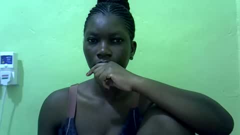 Snapshot of sweet_cherie1 chatting on 8, 6, 2026 sweet_cherie1 online show from 8, 6, 2026