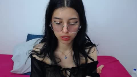 Snapshot of sweet_cloe444 chatting on 9, 5, 2026 sweet_cloe444 online show from 9, 5, 2026