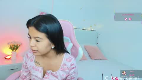sweet_dania_ online show from 7, 10, 2025