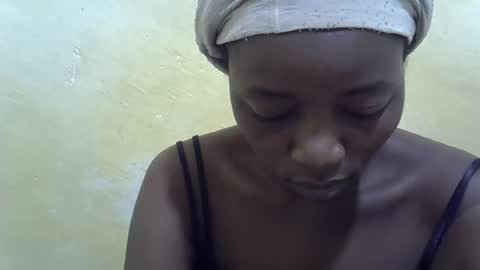 Snapshot of sweet_elena24 chatting on 6, 8, 2026 shillah online show from 6, 8, 2026