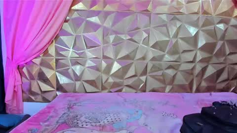  emmili  online show from 11, 2, 2025