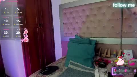  emmili  online show from 26, 3, 2026