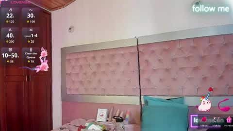 Snapshot of sweet_emmili chatting on 25, 5, 2026 emmili online show from 25, 5, 2026