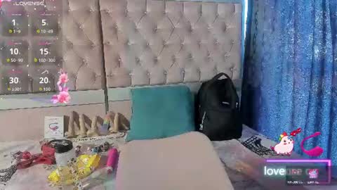 Snapshot of sweet_emmili chatting on 7, 7, 2026 emmili online show from 7, 7, 2026