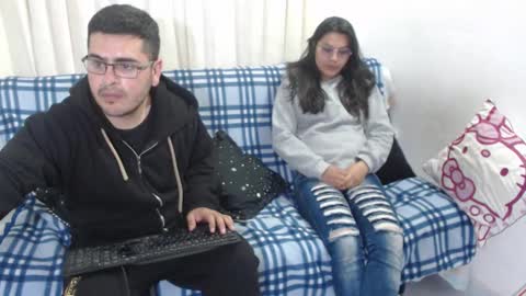 sweet_fantasy_couple online show from 3, 1, 2025