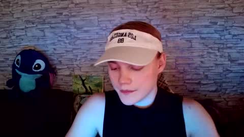 Snapshot of sweet_guys_ chatting on 26, 11, 2025 Jack online show from 26, 11, 2025