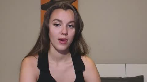 Im Mia.LOVELY PATTERNS 100  120  160  200 my toy buzzes from 2 tip online show from 21, 9, 2025