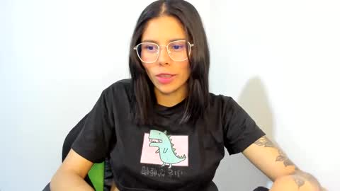 Snapshot of sweet_hann chatting on 21, 1, 2025 Hanna online show from 21, 1, 2025