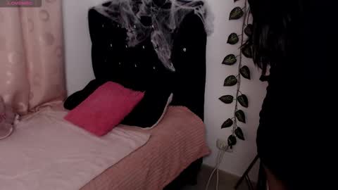 Snapshot of sweet_hannaah chatting on 23, 10, 2025 Hannah online show from 23, 10, 2025