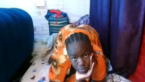 Snapshot of sweet_hennessey chatting on 5, 6, 2026 sweet_hennessey online show from 5, 6, 2026