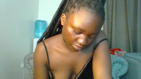 Snapshot of sweet_jenica chatting on 28, 12, 2024 ESTHER NEEMA online show from 28, 12, 2024