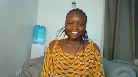 Snapshot of sweet_jenica chatting on 7, 1, 2025 ESTHER NEEMA online show from 7, 1, 2025