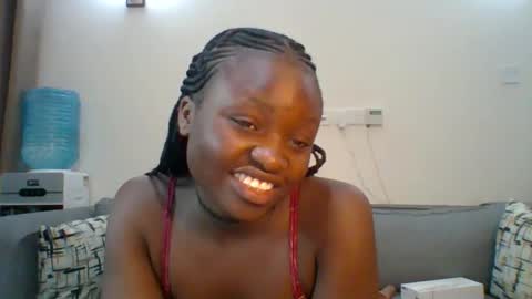Snapshot of sweet_jenica chatting on 30, 1, 2025 ESTHER NEEMA online show from 30, 1, 2025