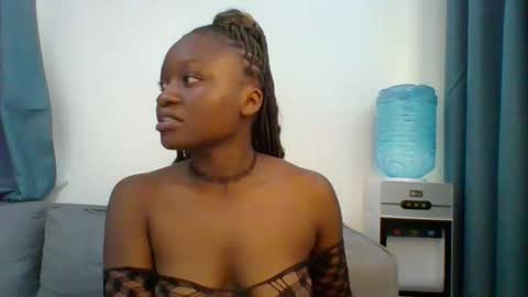 Snapshot of sweet_jenica chatting on 14, 9, 2025 ESTHER NEEMA online show from 14, 9, 2025