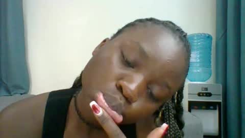 Snapshot of sweet_jenica chatting on 26, 9, 2025 ESTHER NEEMA online show from 26, 9, 2025