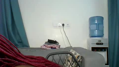 Snapshot of sweet_jenica chatting on 21, 11, 2025 ESTHER NEEMA online show from 21, 11, 2025