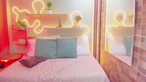 Snapshot of sweet_joss_ chatting on 7, 10, 2025 Joss online show from 7, 10, 2025