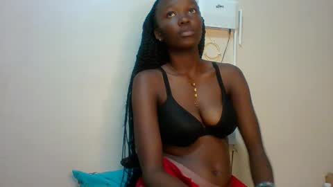 Snapshot of sweet_kcandy chatting on 6, 5, 2026 Sweet KCandy online show from 6, 5, 2026