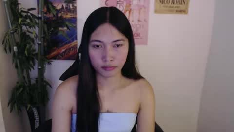 sweet_lady14 online show from 28, 10, 2025