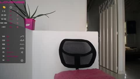 Lady online show from 8, 1, 2025