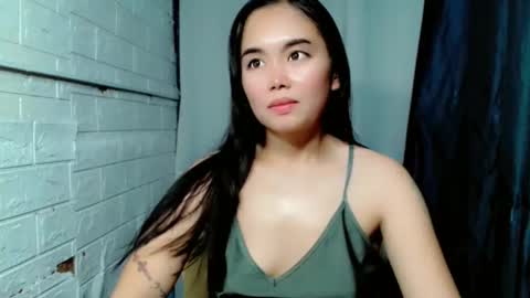 Snapshot of sweet_laika chatting on 3, 5, 2026 LAIKA online show from 3, 5, 2026