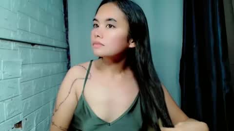 Snapshot of sweet_laika chatting on 11, 5, 2026 LAIKA online show from 11, 5, 2026