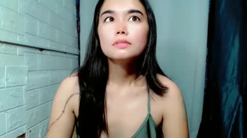 Snapshot of sweet_laika chatting on 4, 6, 2026 LAIKA online show from 4, 6, 2026