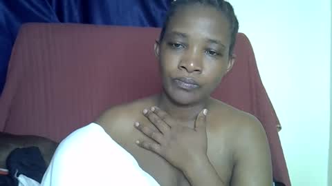 Snapshot of sweet_lessly chatting on 13, 1, 2026 sweet_lessly online show from 13, 1, 2026