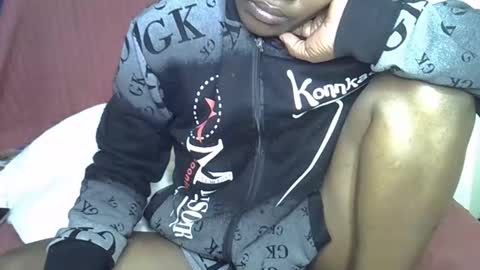 Snapshot of sweet_lessly chatting on 14, 1, 2026 sweet_lessly online show from 14, 1, 2026