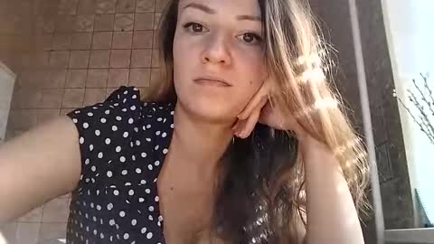 Snapshot of sweet_lilgirl_x chatting on 22, 2, 2025 Anna online show from 22, 2, 2025