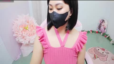 Lily online show from 3, 5, 2026
