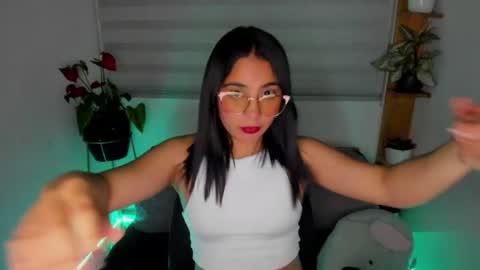 Snapshot of sweet_lina1 chatting on 16, 6, 2026 Lina online show from 16, 6, 2026
