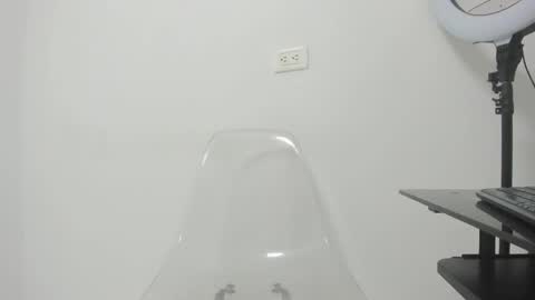 sweet_litle online show from 4, 6, 2026