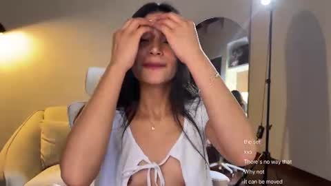 Snapshot of sweet_littleee chatting on 23, 7, 2026 free private online show from 23, 7, 2026
